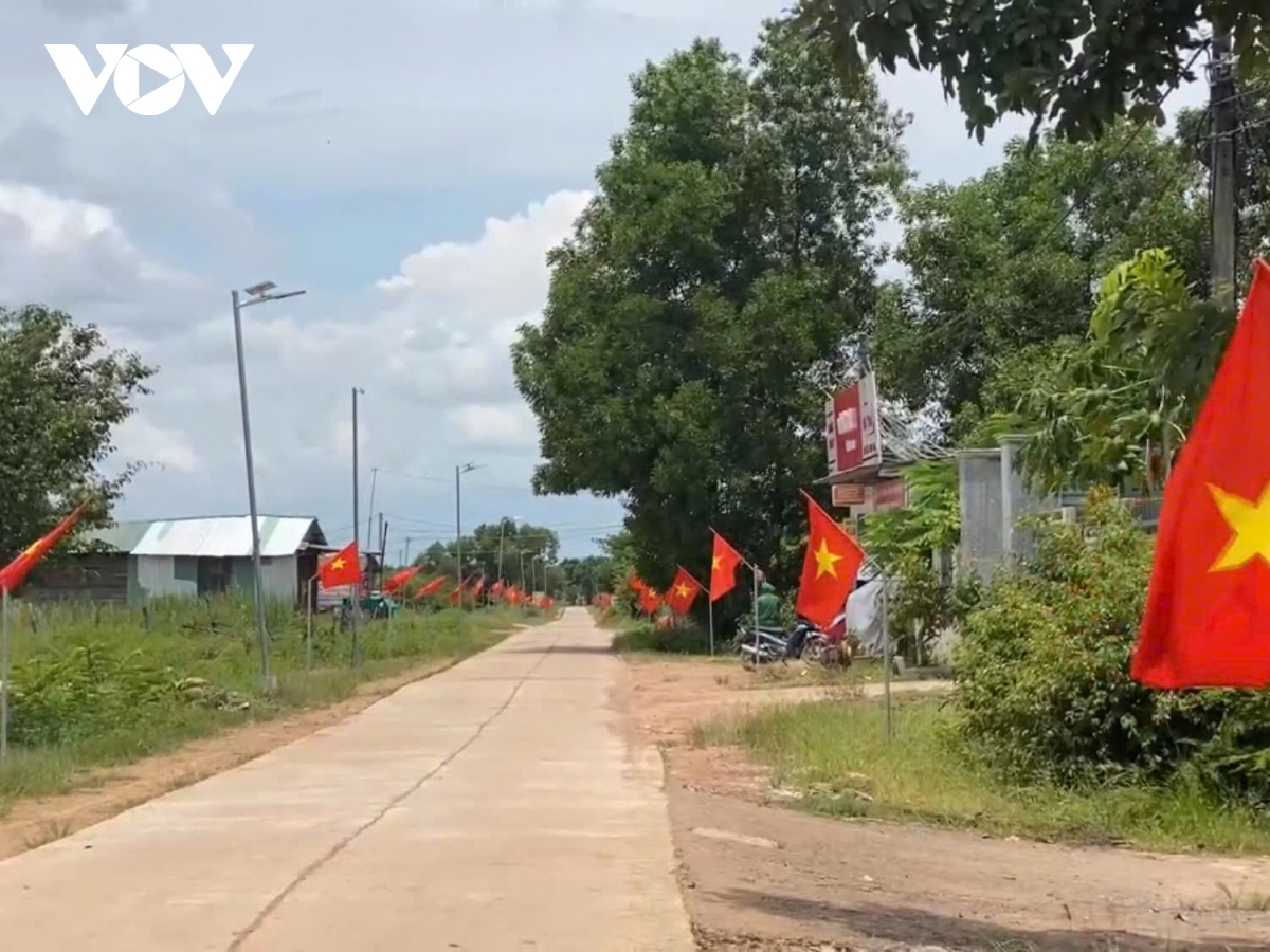Dom harei ini, di dom jalan pambuak xa tapen negar Ia Lốp, Dak Lak hadah hala dok Taneh ia