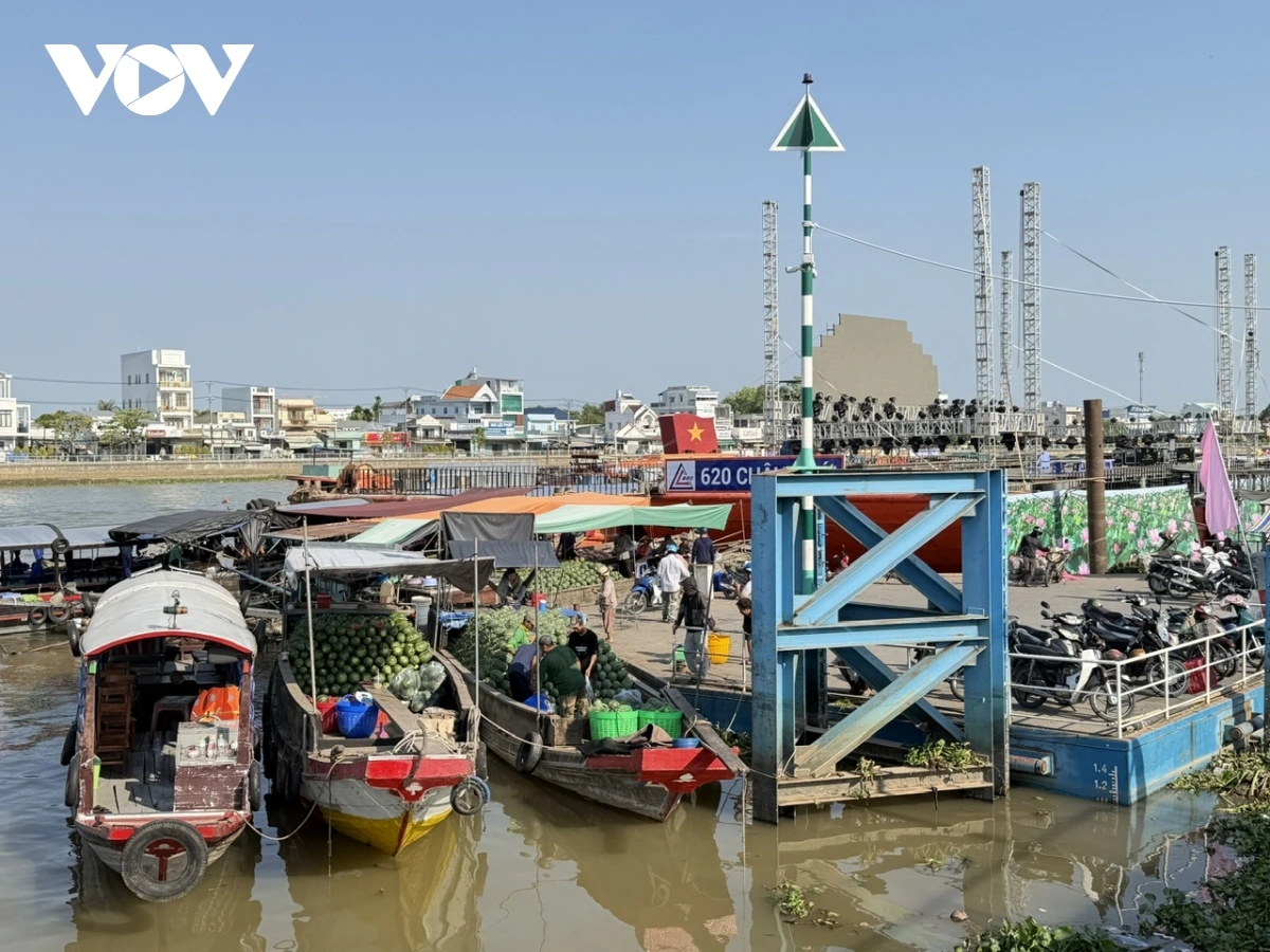 Darak ndong Cái Răng, labik rah tabiak harei Peih pakak saong kuhria iek veik taong abih, tamat Tet Bil lin Rahra thun 2026