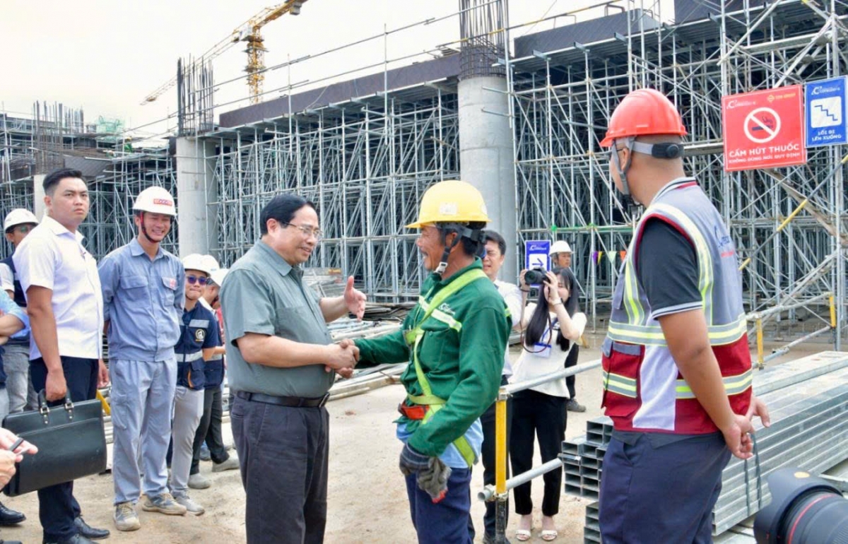 
Thủ tướng Phạm Minh Chính hơlêm kŏng nhân jang ming man.