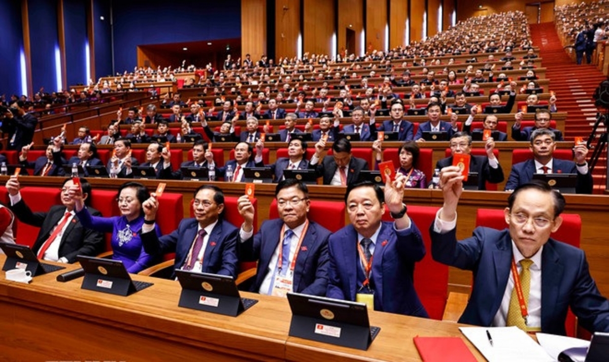 Mơ-éa ki kal Hneăng hôp hiăng tơdah châ lối 14 rơtuh rơkong veăng tơpui dêi mâu râ kuăn pơlê