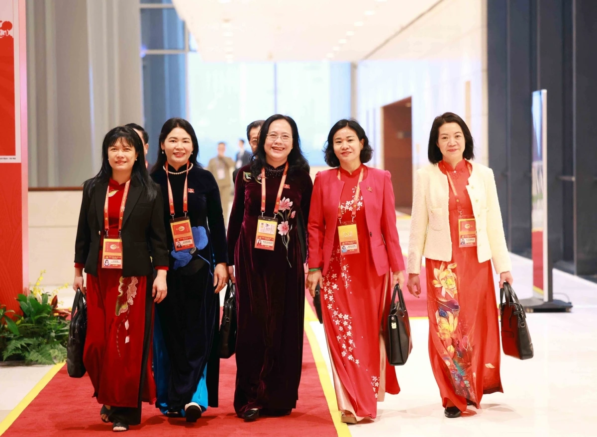 Ăp đại biêủ tât râng đại hôị Đảng