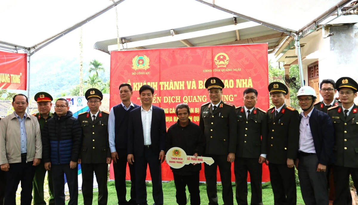 Kong an tinh Quang Ngai peih Pakak saong jao alin sang daok ka rahra