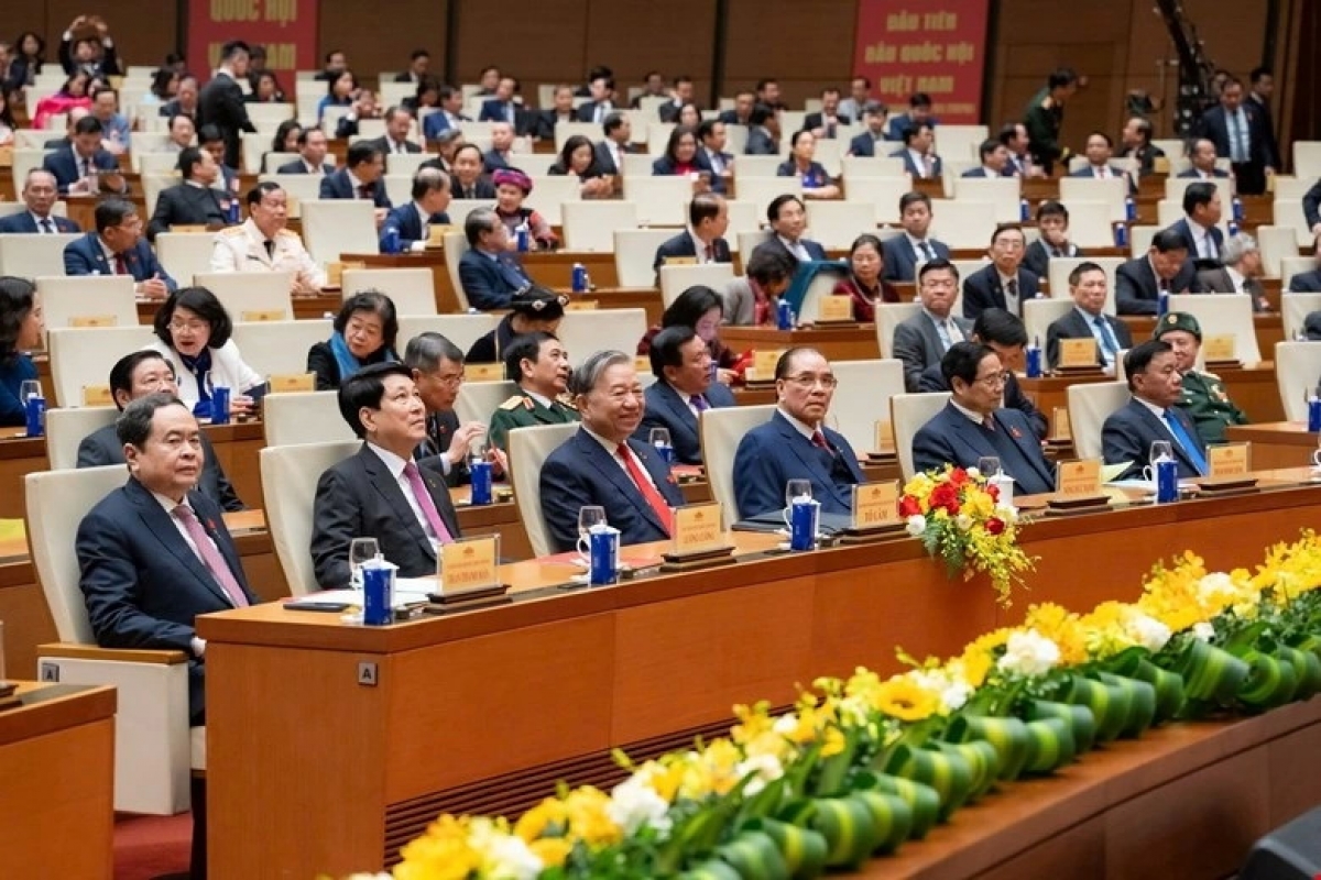 Từ cuộc Tổng tuyển cử đầu tiên năm 1946 đến nay, đất nước ta đã tổ chức thành công 15 cuộc bầu cử Quốc hội. (Ảnh: Quốc hội)