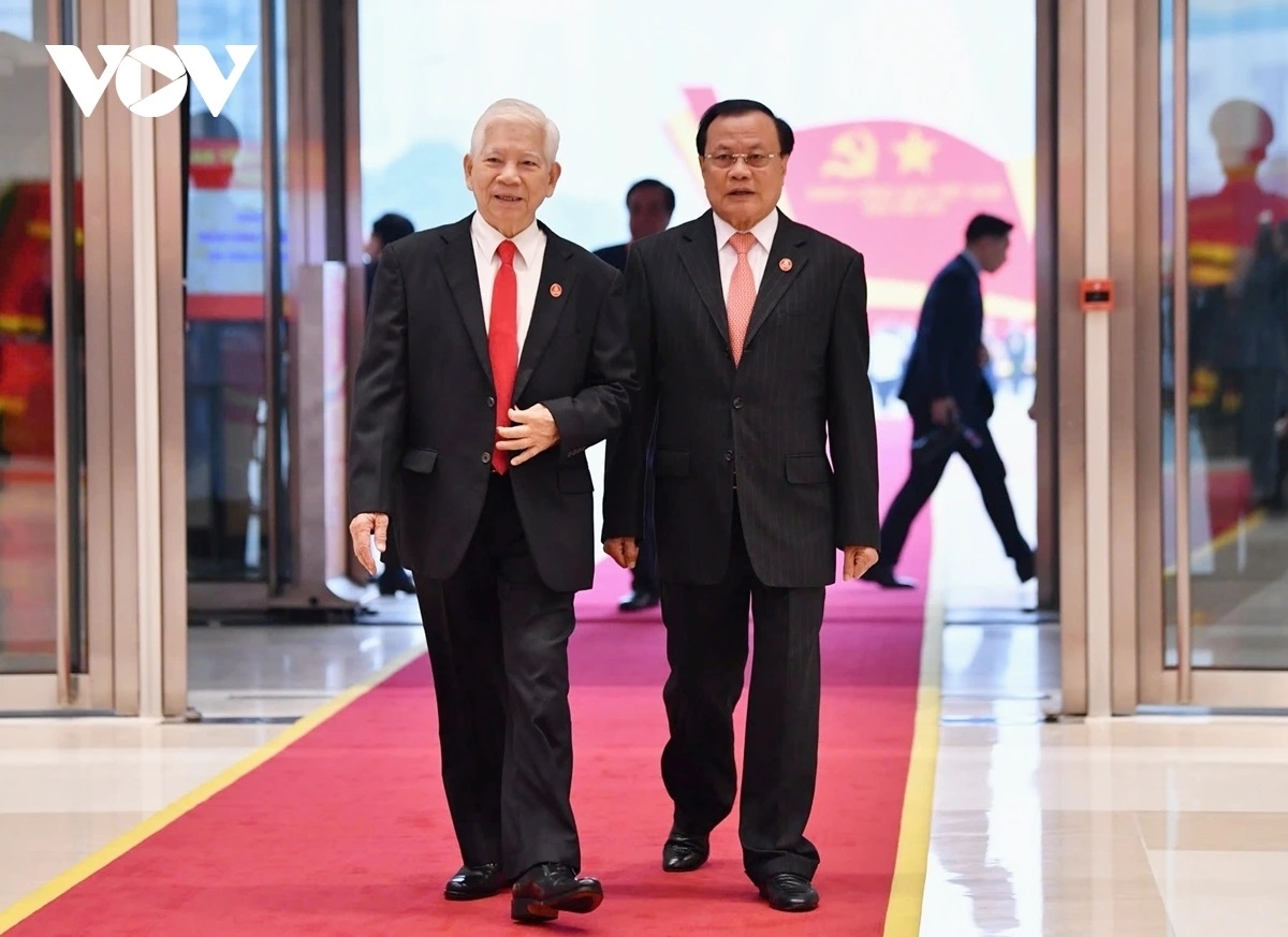 Nguyên Chủ tịch nước Nguyễn Minh Triết tới dự Đại hội.