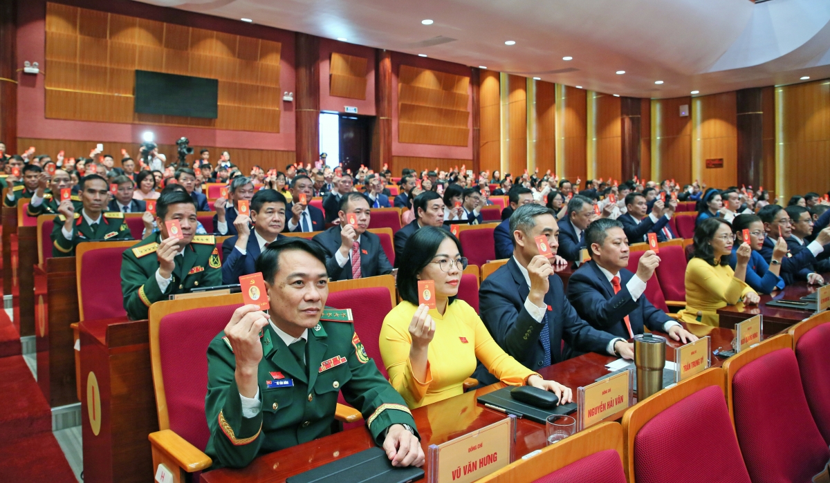 Cán bộ, đảng viên, nhân dân tại Quảng Ninh tâm đắc với những kết quả nổi bật trong công tác xây dựng Đảng sau Đại hội XIII