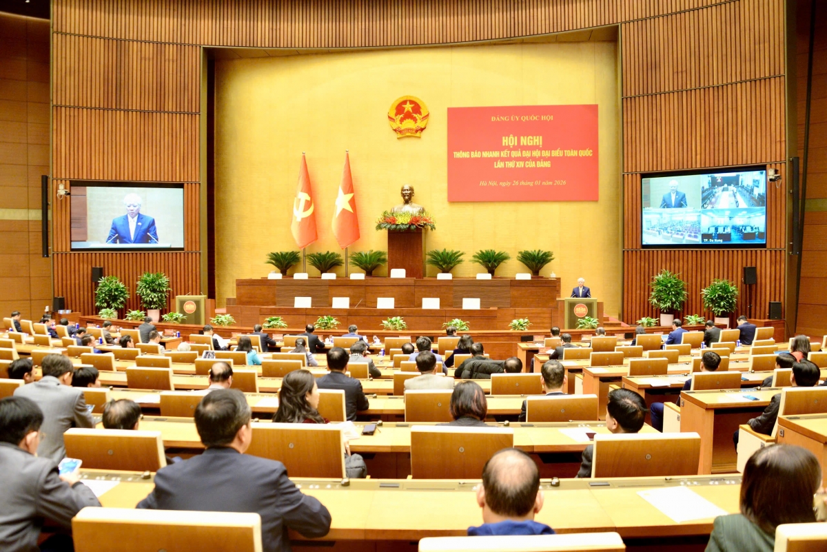 Pơrjum yal mhar cồng nha Pơrjum dờng cau ala mat gùt lơgar dơ̆ XIV bơh Đảng dê