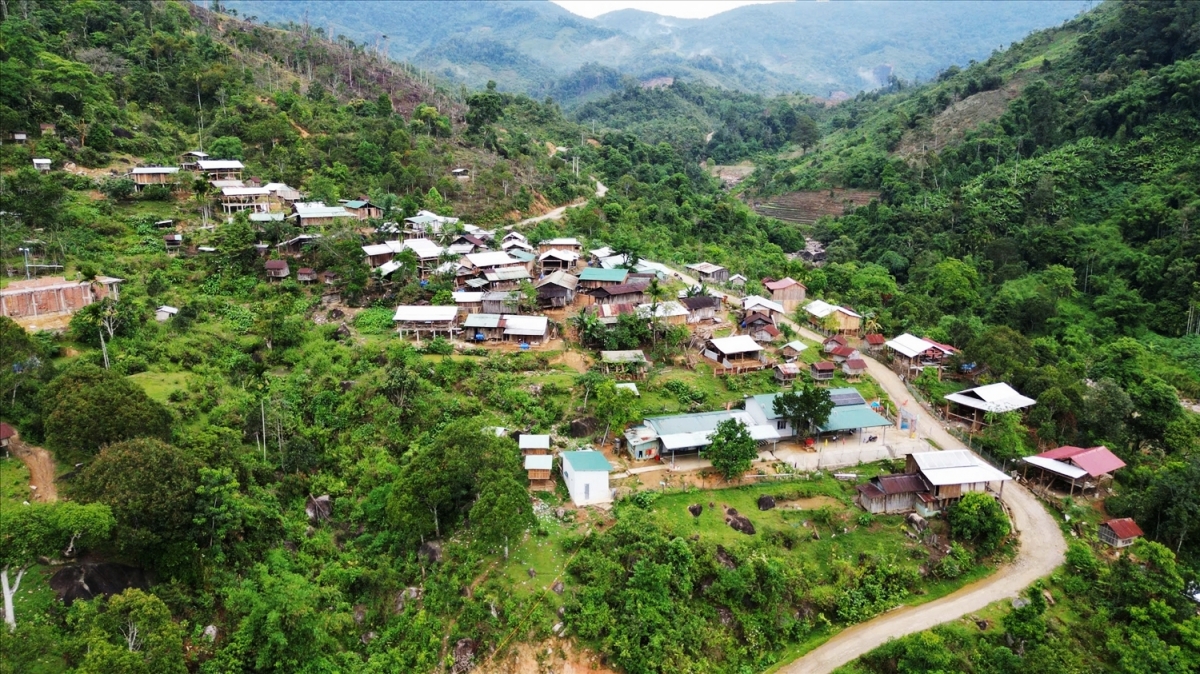 Cụm dân cư 3B, thôn Tu Thôn, xã Măng Bút, tỉnh Quảng Ngãi chưa được đầu tư điện lưới quốc gia