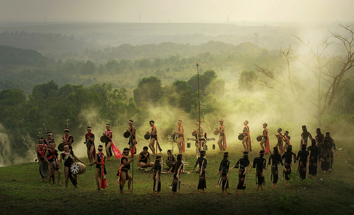 Raya kong caing pagam haong ilamo di yaok bangsa