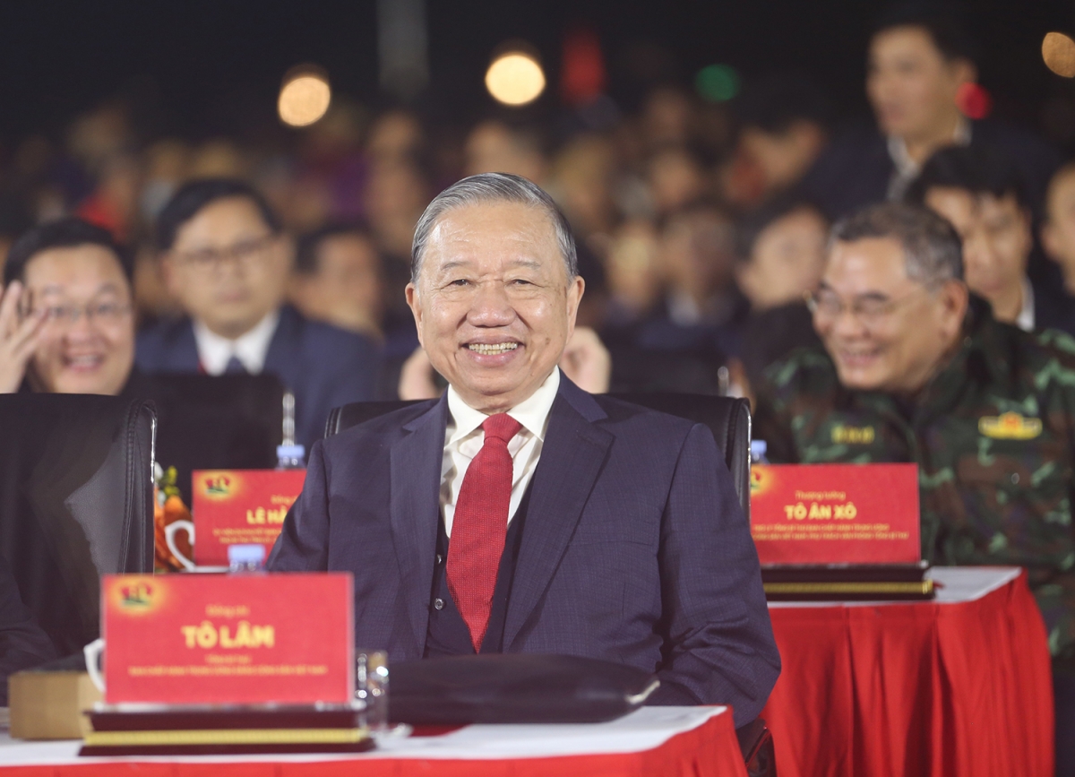 - Khua gĭt gai Đảng Tô Lâm nao ti Knăm anei