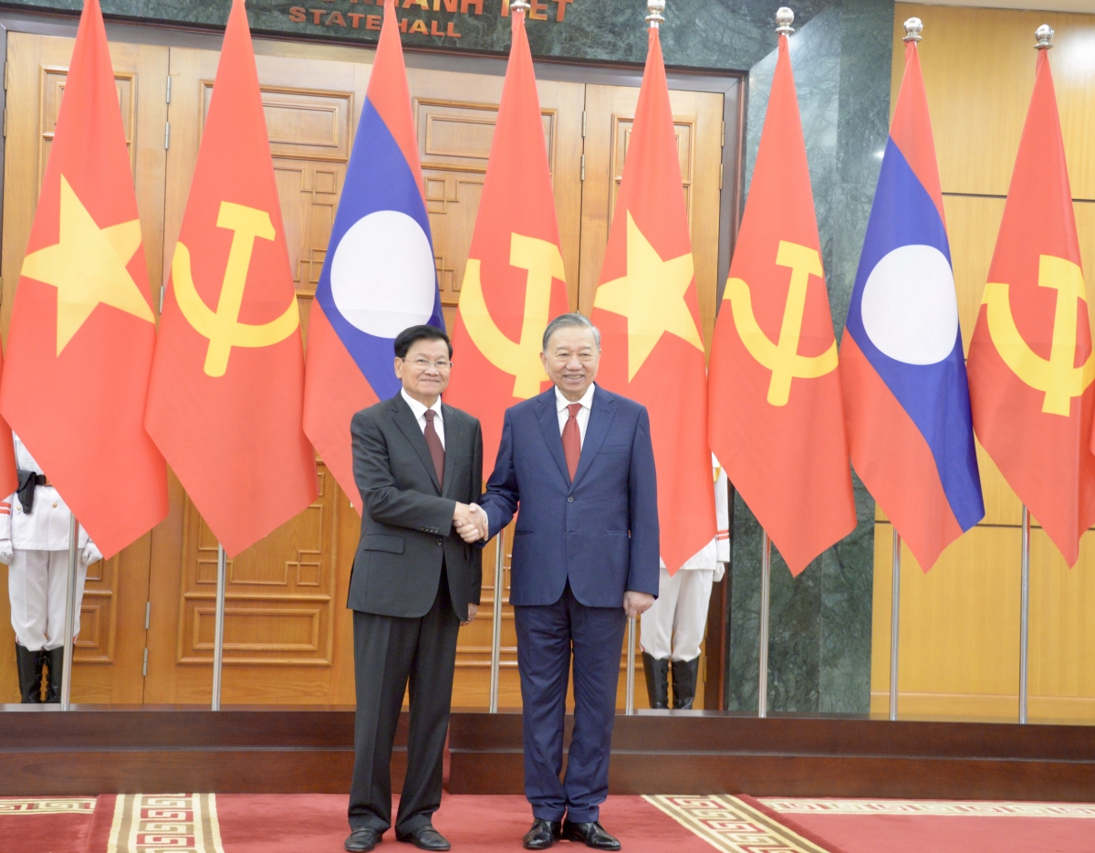 Pôa Tô Lâm - Kăn xiâm pơkuâ hnê ngăn tơnêi têa pơkuâ po hôp tơpui tơno ƀă pôa Thongloun Sisoulith - Kăn xiâm pơkuâ hnê ngăn cheăng Đảng, Kăn xiâm hnê ngăn kong têa Lếo