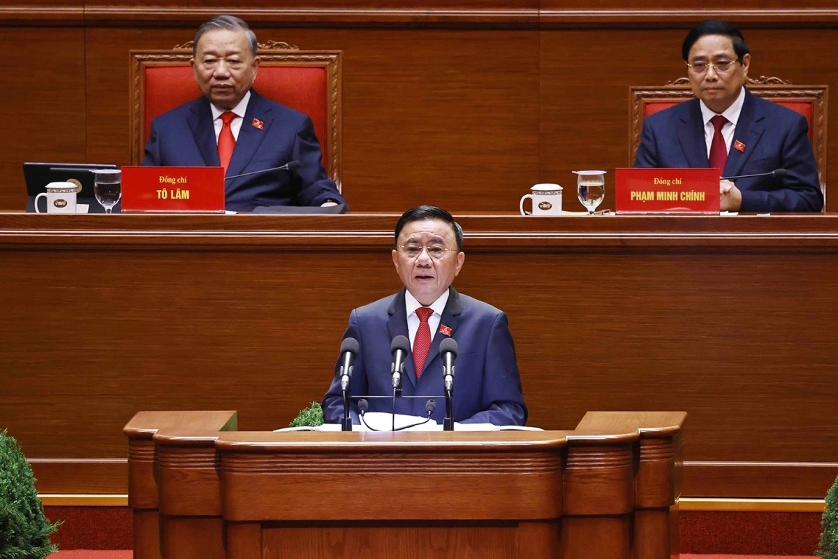 Đồng chí Trần Cẩm Tú,Ủy viên Bộ Chính trị, Thường trực Ban Bí