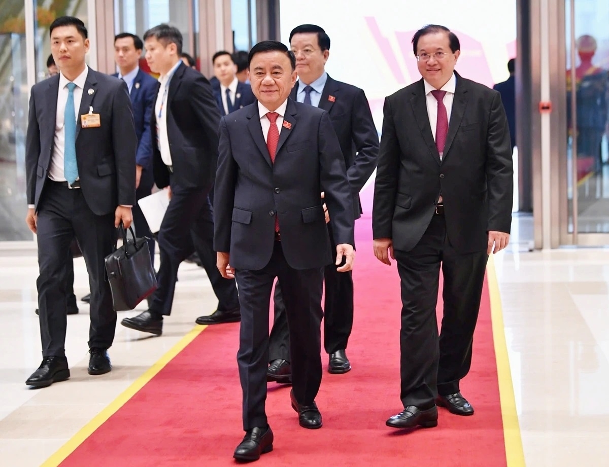 Thường trực Ban Bí thư Trần Cẩm Tú tới dự Đại hội.