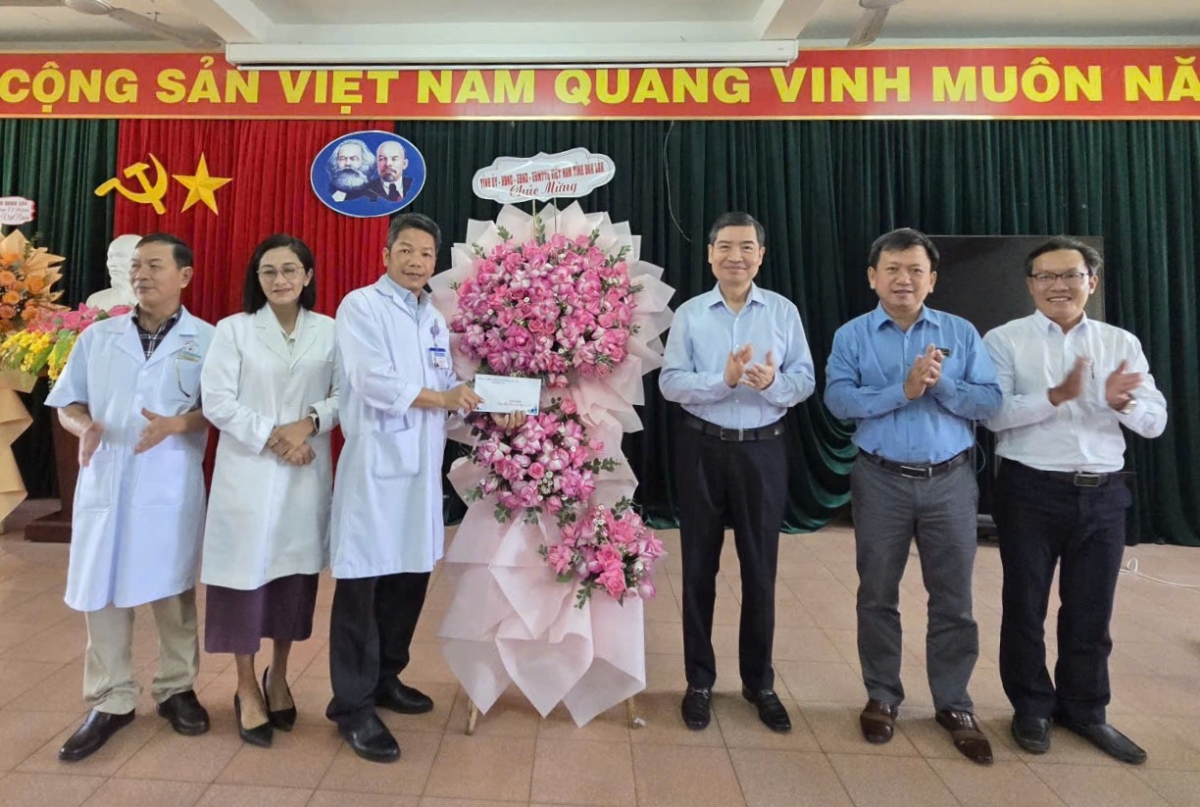 Kơdră Anih vei lăng kon pơlei dêh char Đắk Lắk hmach thơ thâu kơ khŭl y ƀak si Hnam pơgang Đa khoa Buôn Ma Thu Thuột