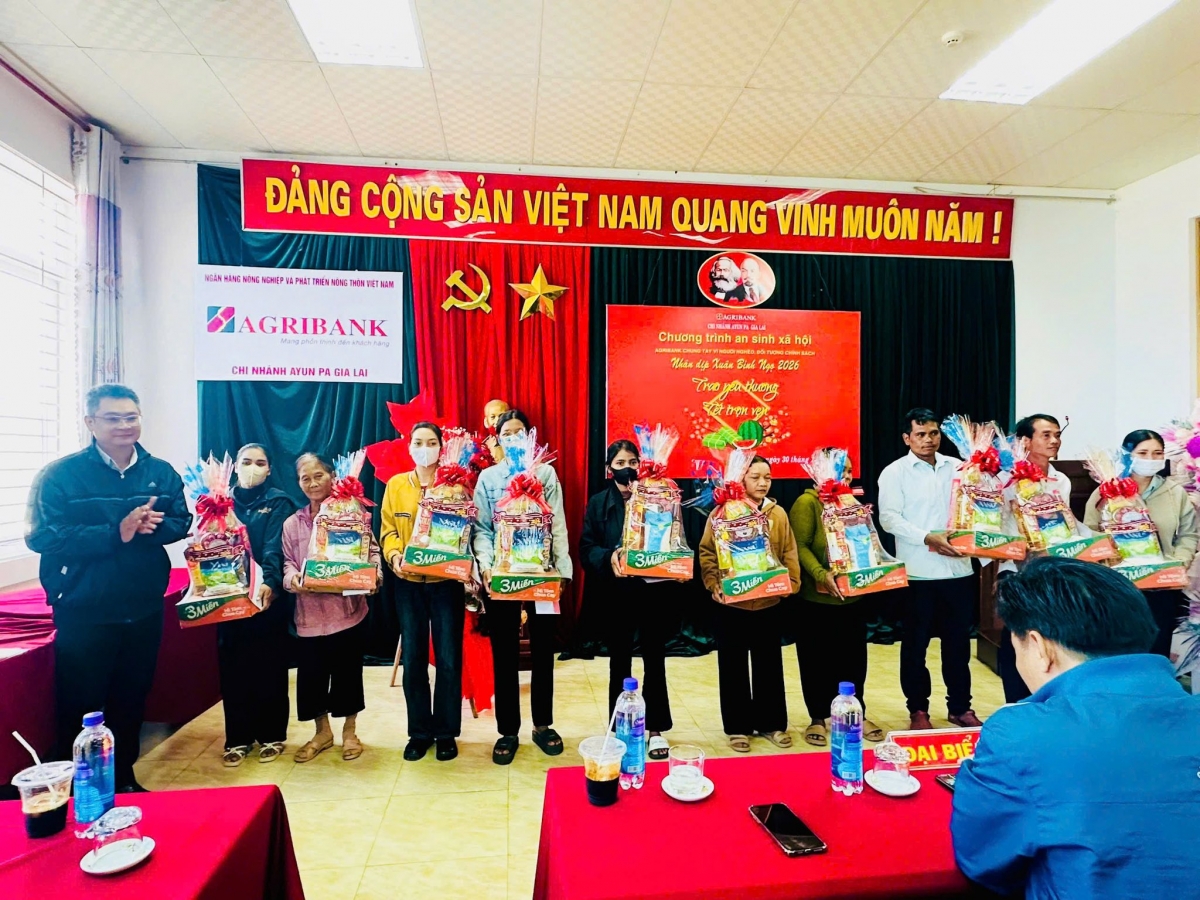 Tơdroăng tŏng gum rêh ối pơlê pơla a cheăm Ia Rbol
         