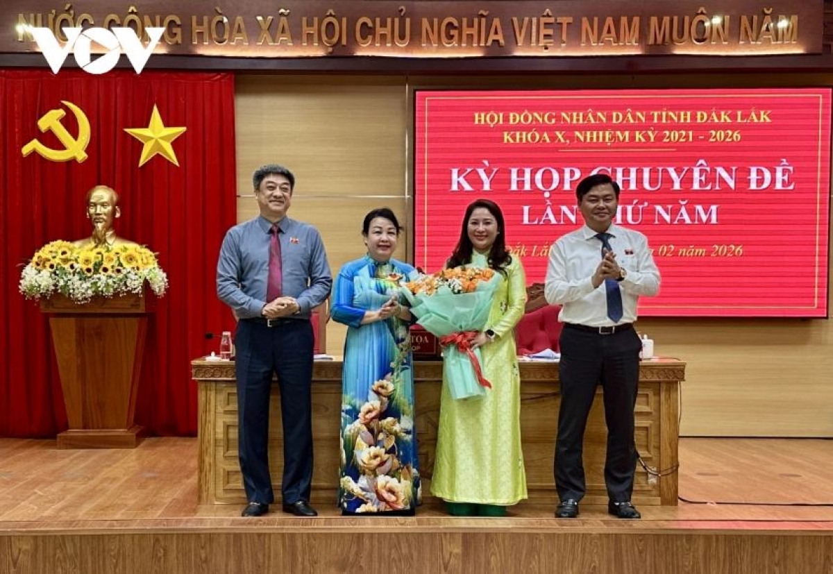 Wa Cao Thị Hòa An, Kruanh HĐND n'gor Dak Lak (ao dai ư̆r) an kao si mbah rhơn wa Bình Niê Kdăm