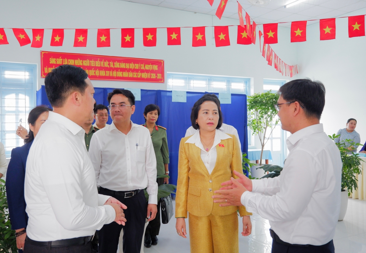 Ban raya Ho Chi Minh peih bruk palih ruah aval dahlau urang ka Quoc hoi saong HĐ bhap bini di 4 labik