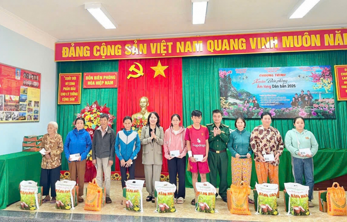 Tơhan pơgang guai ƀơi ia rơsĭ Dak Lăk brơi gơnam Tê̆t kơ neh wa bưp tơlơi truh lŏn adai ngă