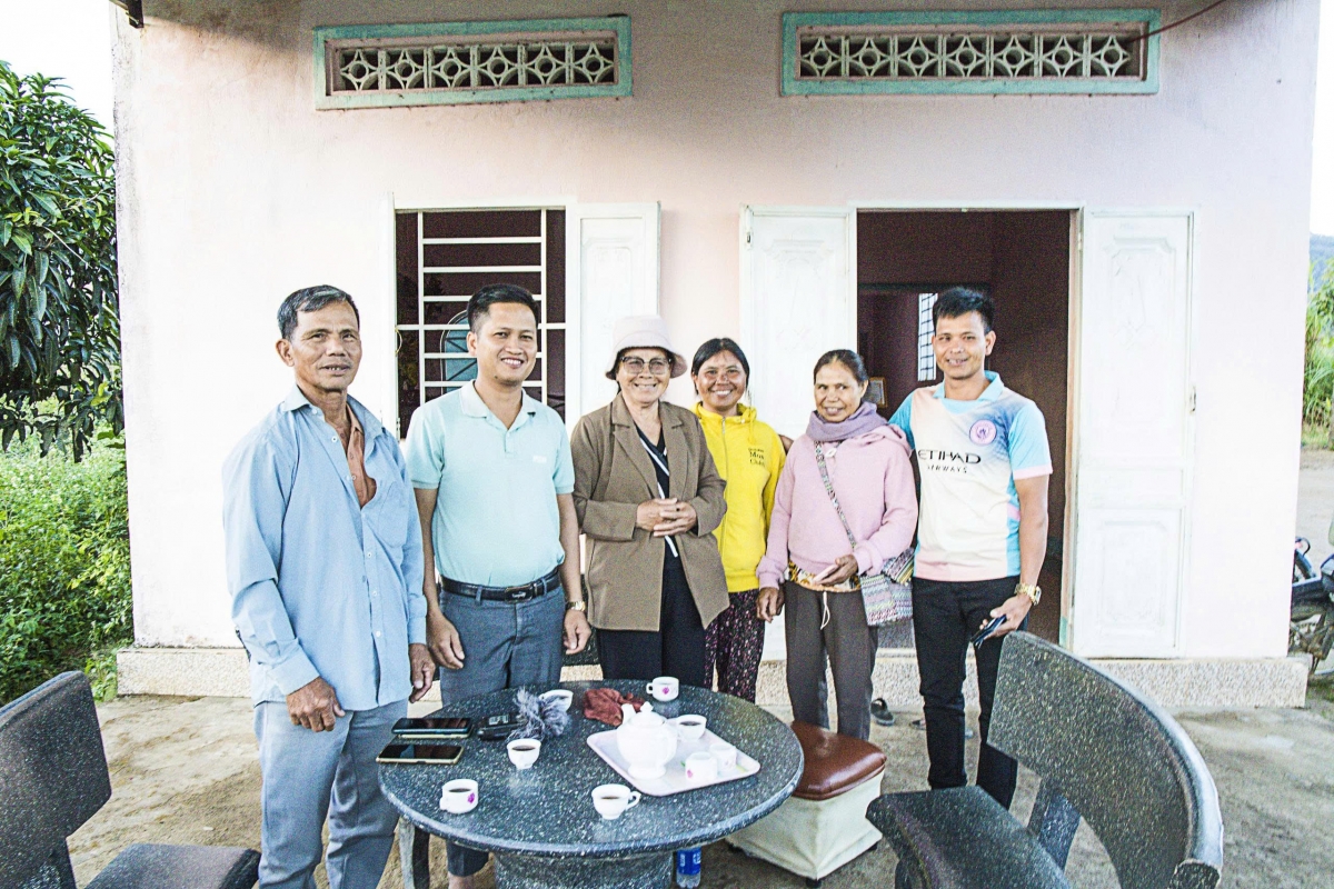 
Đảng viên A Xương (bơdìh đah ma)