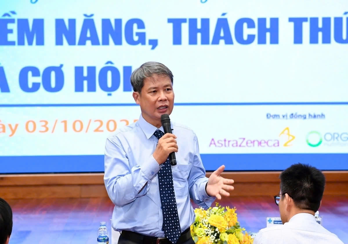 PGS.TS.BS Đỗ Văn Dũng, Giảng viên cao cấp Trường Đại học Y Dược TP.HCM. 