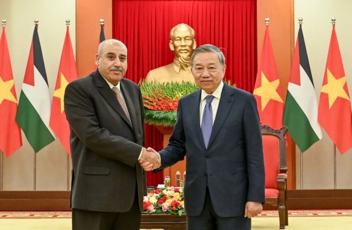 Khua git gai Ping gah ơi Tô Lâm hăng Khua git gai pơ ala mơnuih ƀôn sang gơnong yŭ Jordan