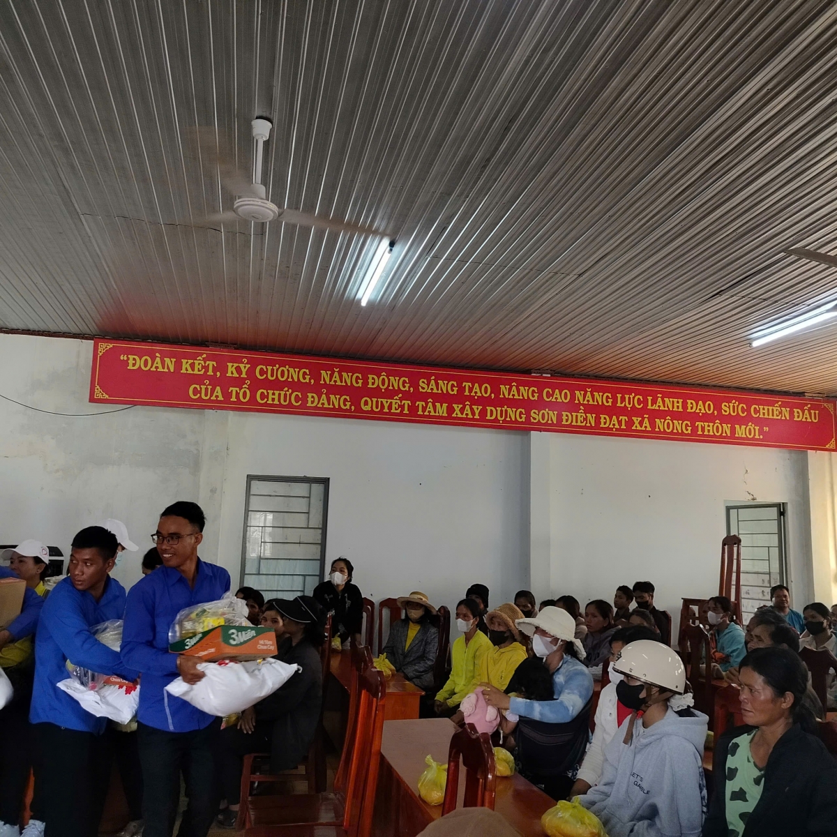 Ƀing hlăk ai mut hrŏm ƀơk gơnam brơi neh met wa tơnap tap