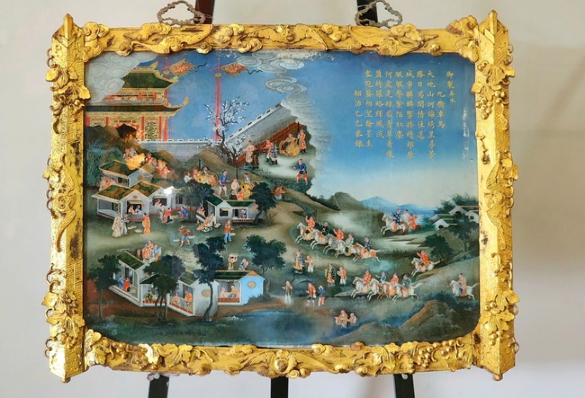 Hơn 40 hiện vật liên quan đến Ngựa và Long Mã được trưng bày tại triển lãm.