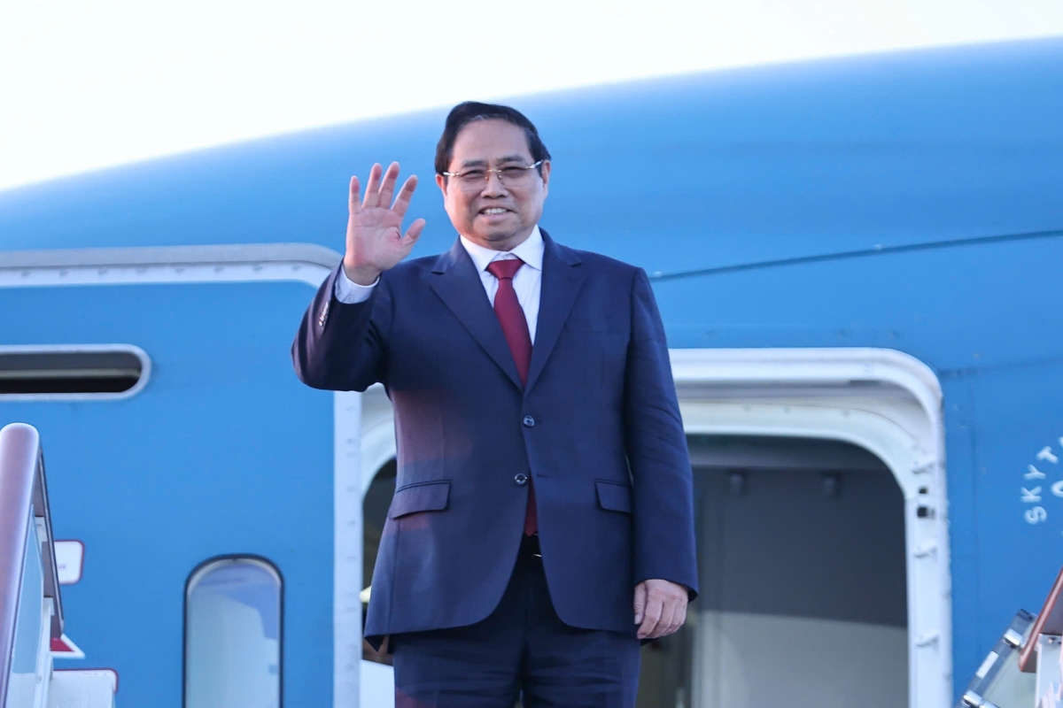 Pôa Phạm Minh Chính Ngế pro xiâm hnê ngăn tơnêi têa hiăng klêi lăm pôu kong têa Rusi