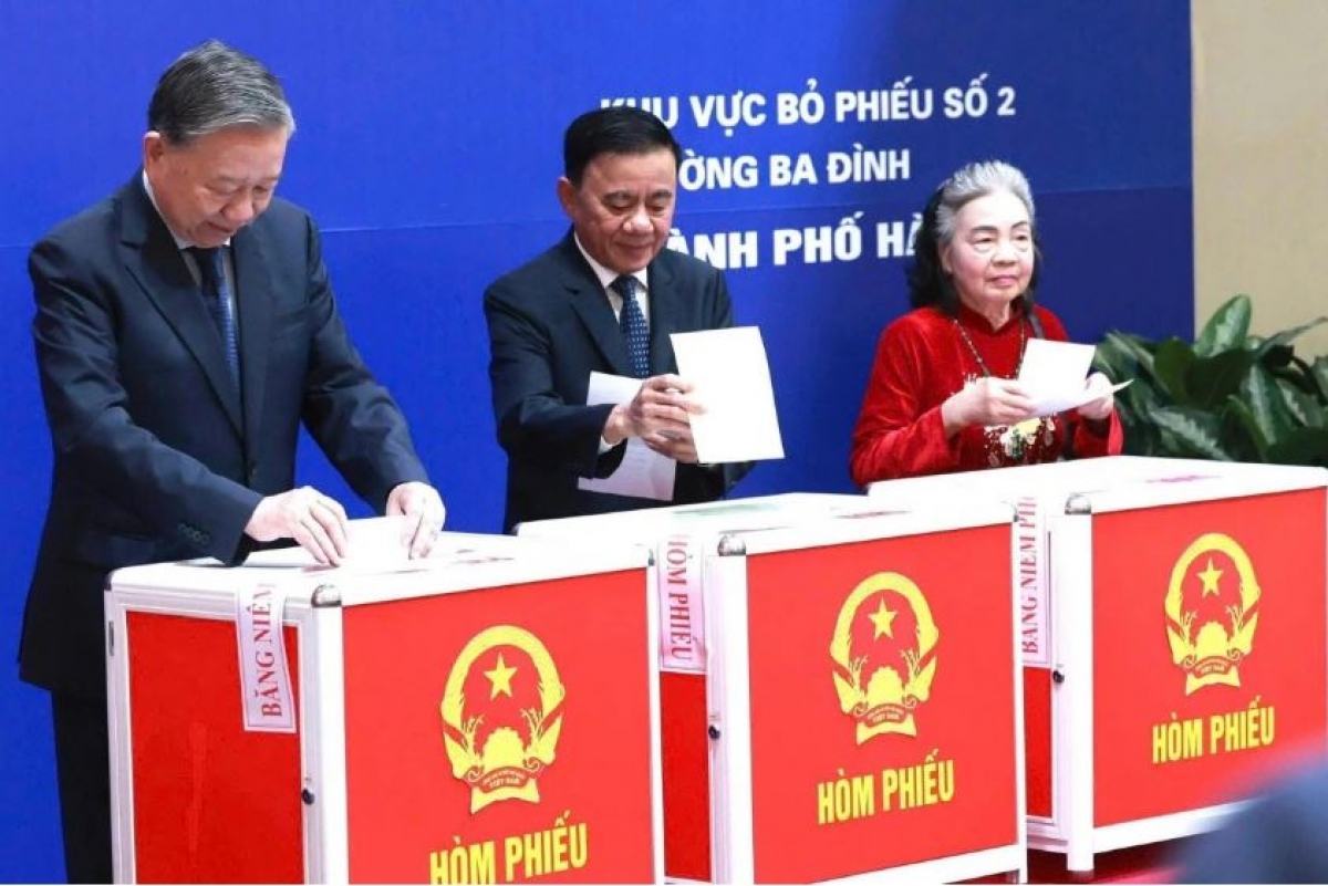 Tổng Ƀí thư ồng Tô Lâm lam lơh gơnoar broă làng bol tàm ngai tĕ khà