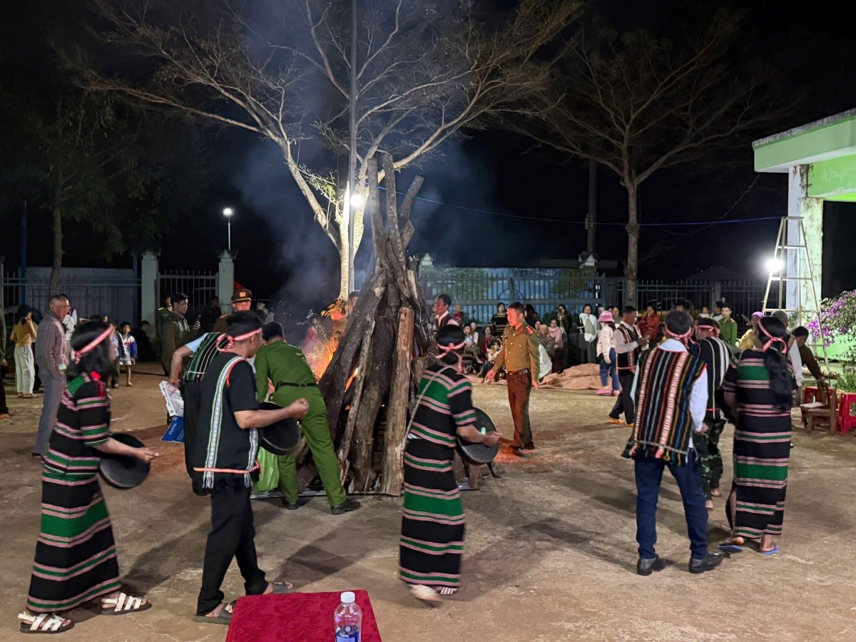 Tìp mat dròng cing bơh mpồl cing ƀòn Bu Prăng 1 dê