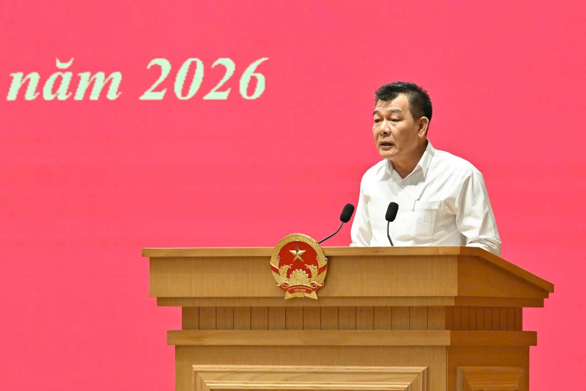 Phó Bí thư Đảng ủy Chính phủ Nguyễn Đức Phong  phát biểu tại hội nghị