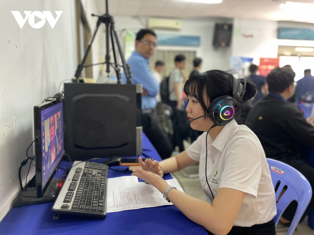 Sa-ai kamei Ngô Khả Vân, Bilik urang ngak bruk di kapul Newhope daok ndom meyai online haong urang ba drei tame likau bruk ngak