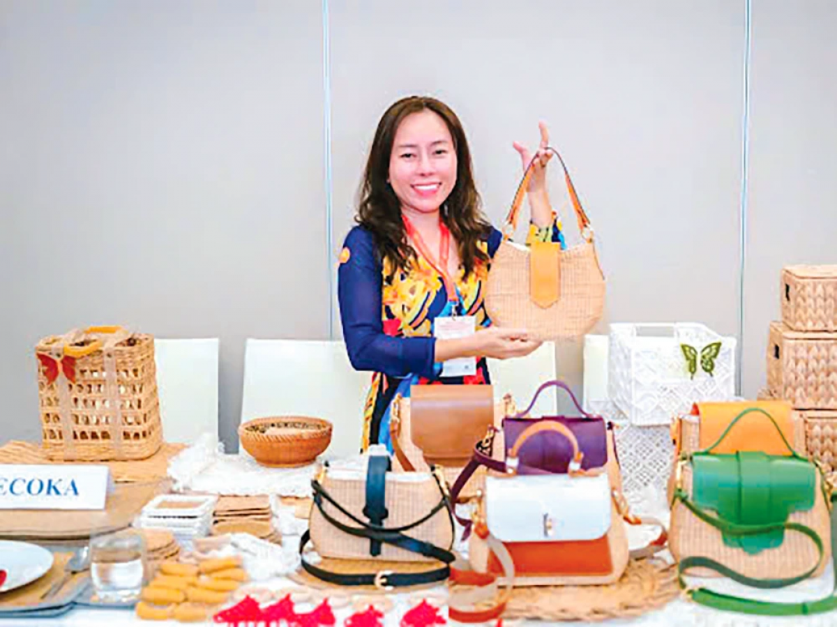 Sa-ai kamei Quang chân chân saong dom kaya hu ngak meng danak dak Khik ramik, pambuak, patagok palei ngak bruk meng kal pambuak haong jirah rivang bhap bini