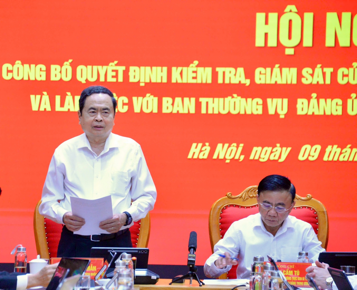 Khua git gai pơ ala mơnuih ƀôn sang git gai mông Jơnum