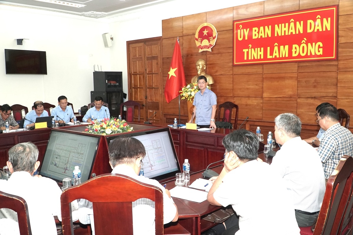 Phó Củ tịc Anih duh broă Làng bol càr Lâm Đồng ồng Nguyễn Hồng Hải geh jơnau sồr tàm dơ̆ lơh broă