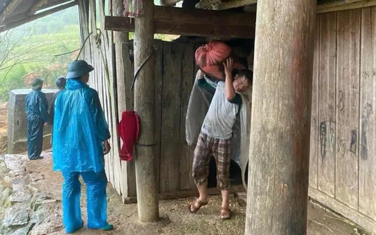 Bhum Dong Nam bo daok baoh sang kathaot takik abih dalam negar