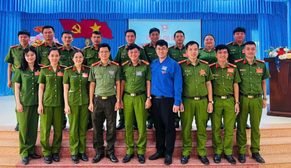 Bí thư Đoàn Nguyễn Ngọc Hiếu rất được cán bộ, đoàn viên tín nhiệm