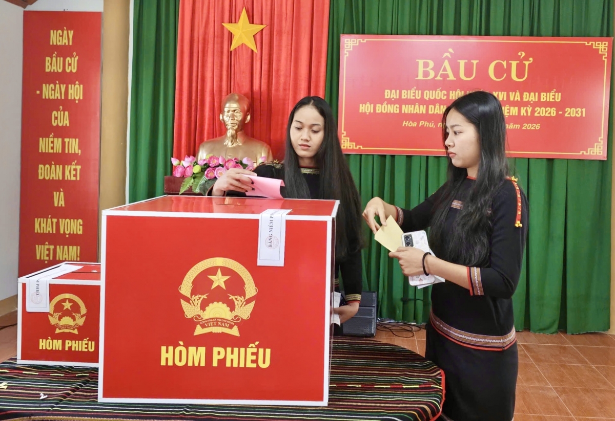 -Hnơ̆ng ênoh mnjuih nao mplĕ hră ti Daklak êbeh  99,9%.