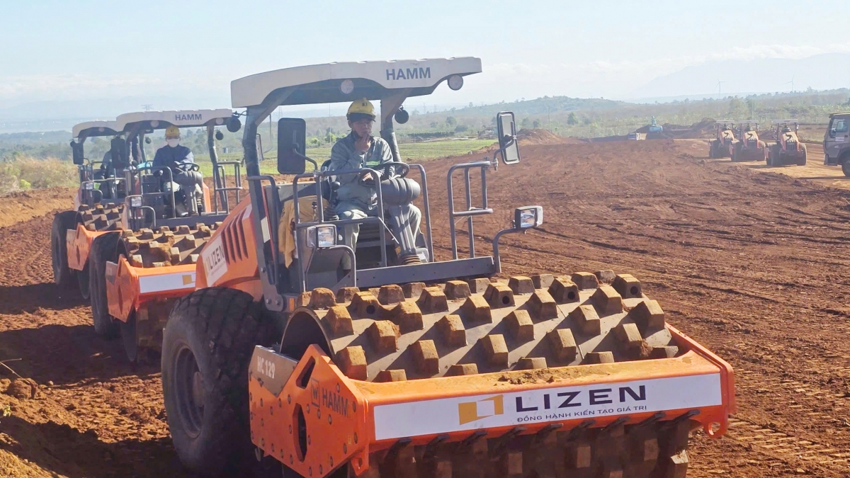 Tơdroăng tơkêa bro troăng kân ăm phêp rơxế kơtâu têi Quy Nhơn – Pleiku hiăng mơjiâng pro vâ chê 2 khế
