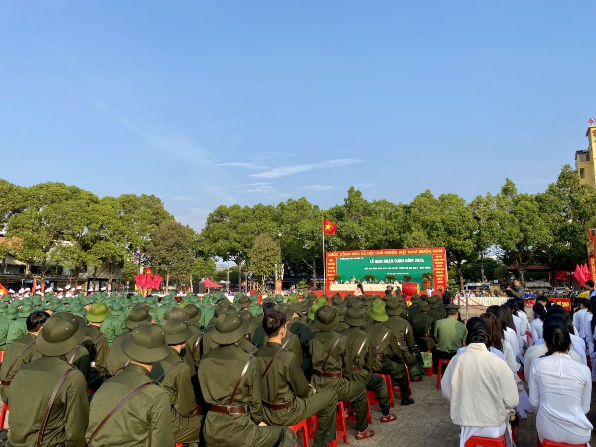 Leh pơcháu xo mơngế pro lêng a Plông kân lơ 10/3, Buôn Ma Thuột, Dak Lak