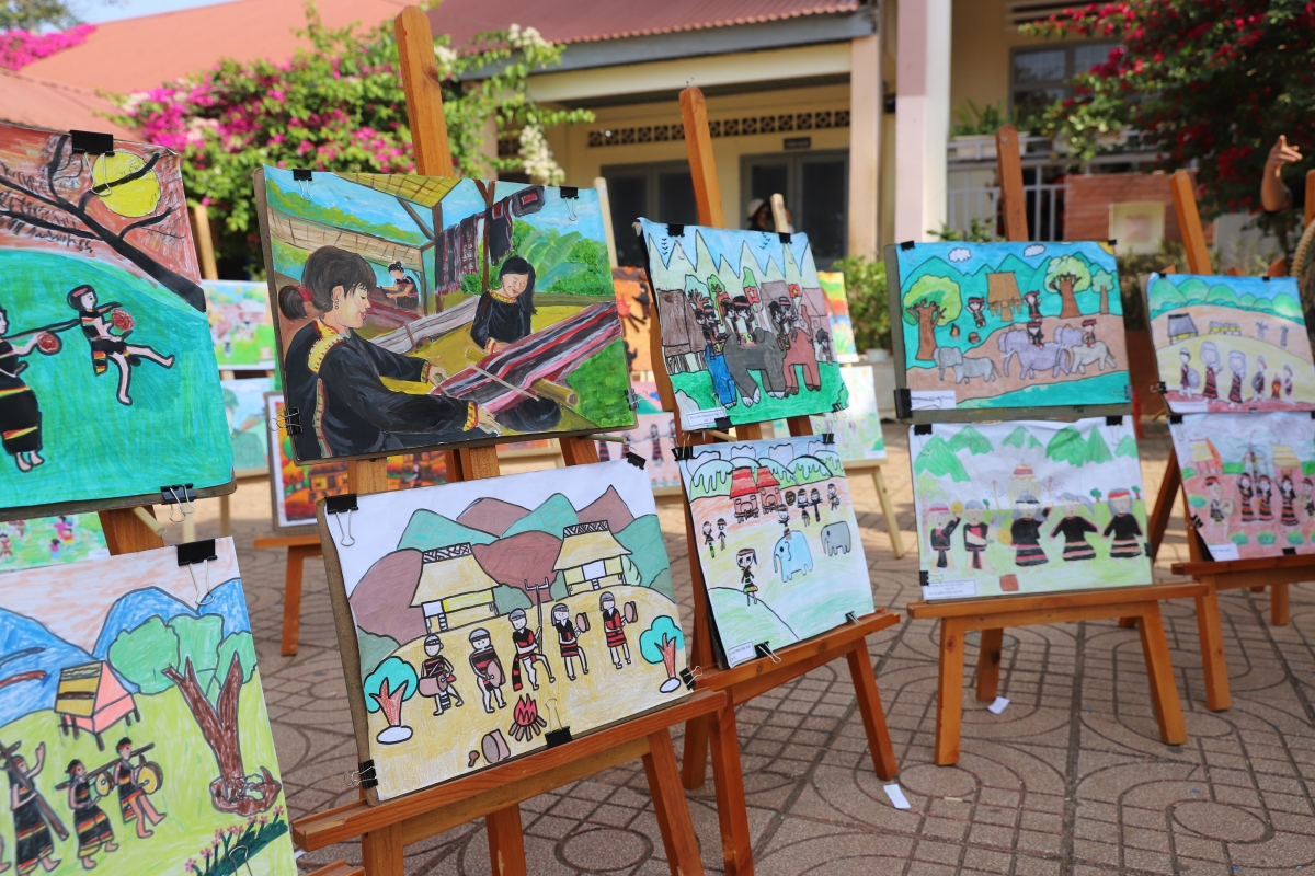 Góc sáng tạo sản phẩm STEM của học sinh tại Đắk Lắk.