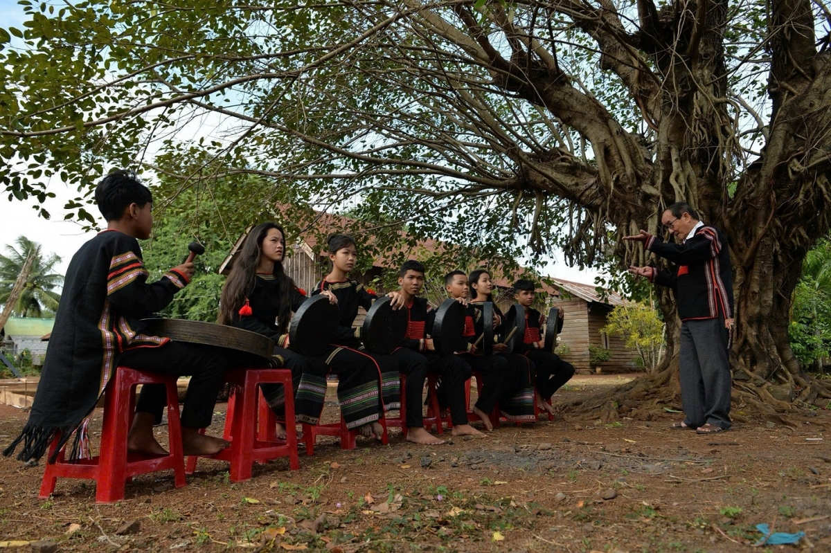 
Niam chài cing mồng tàm Dăk Lăk geh tàm pơrdờn, sền gàr mờ ngui niam pah ngai