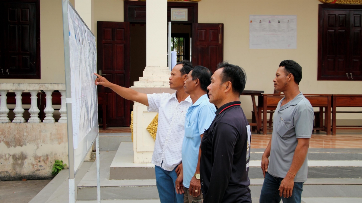 Đồng bào Khmer rất quan tâm đến ngày hội bầu cử sắp tới