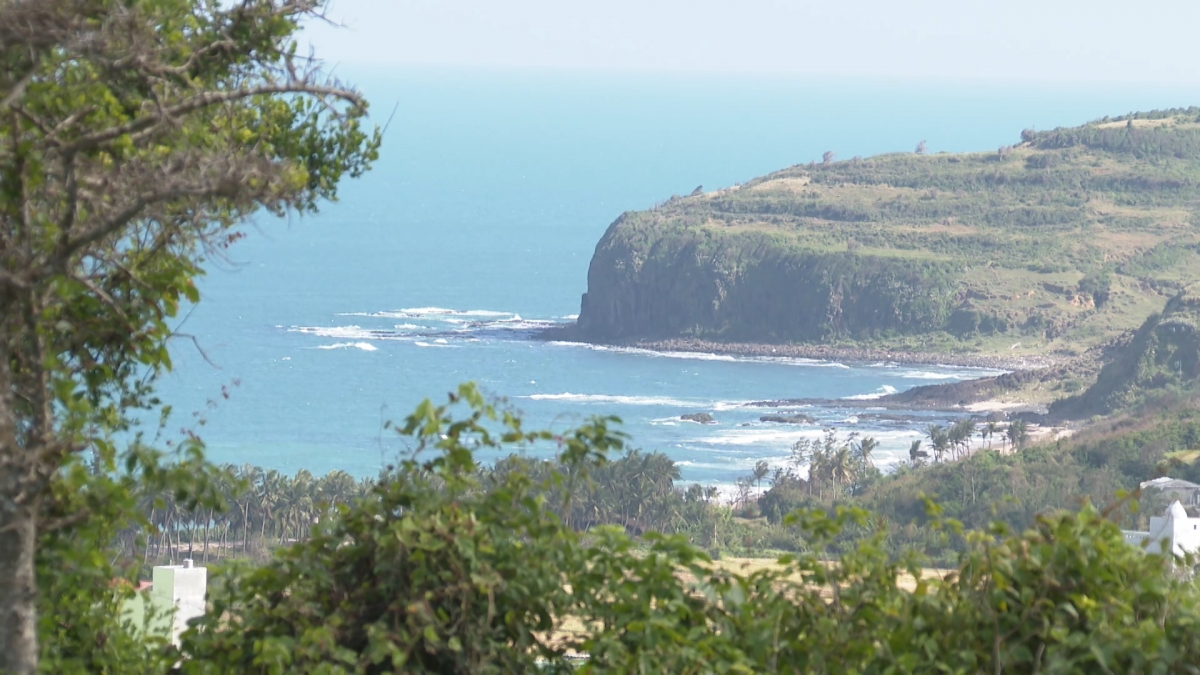 - Wăl anôk pŏk mlar mơ̆ng čư̆ cổ thạch dlăng phă êa ksĭ