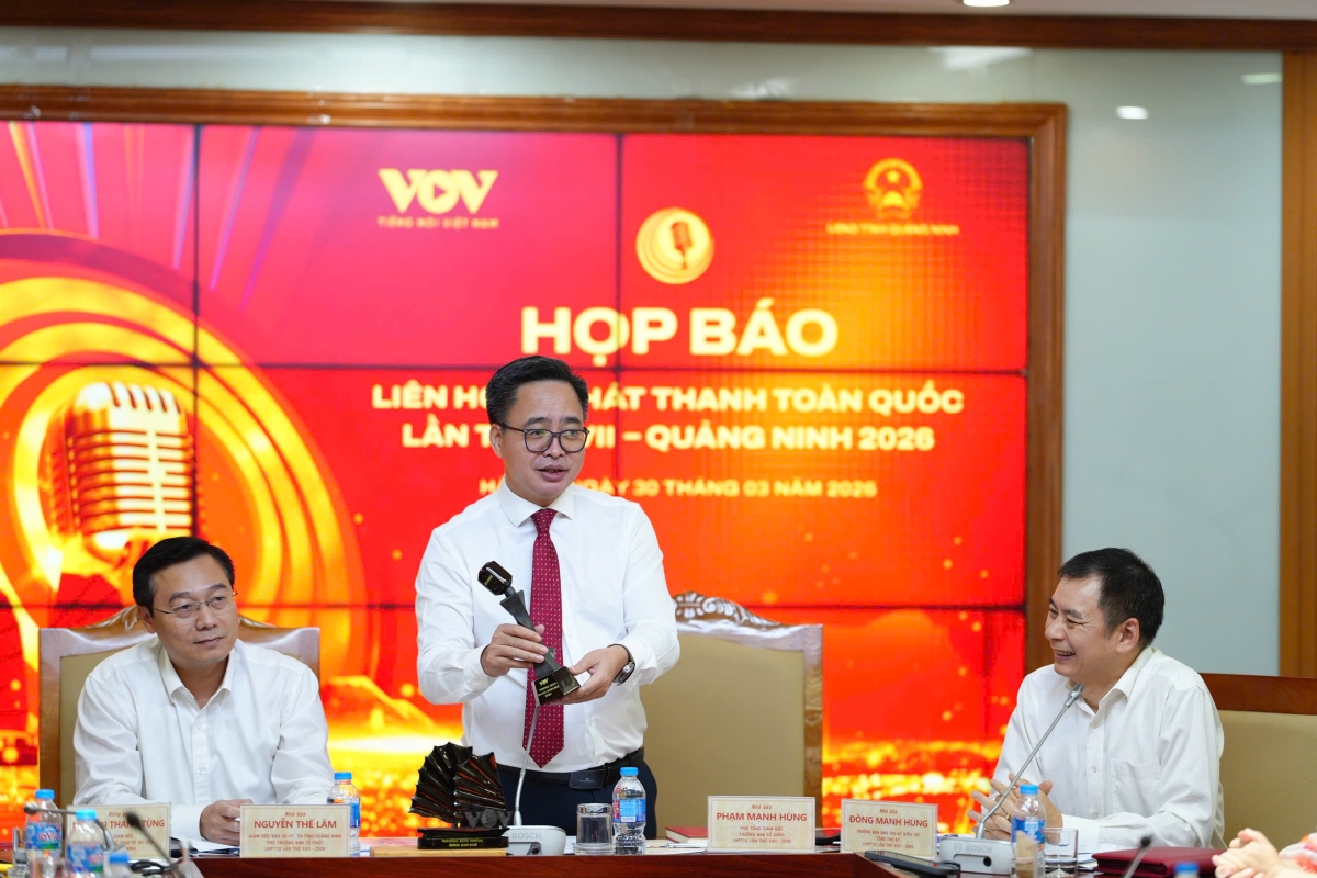 Kơ-iăng khua Gong phun jua pơhiăp Việt Nam Phạm Mạnh Hùng đĭ pơhiăp ƀơi mông jơnum