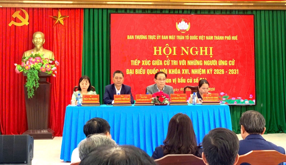 Buổi tiếp xúc cử tri ở xã Hưng Lộc, thành phố Huế