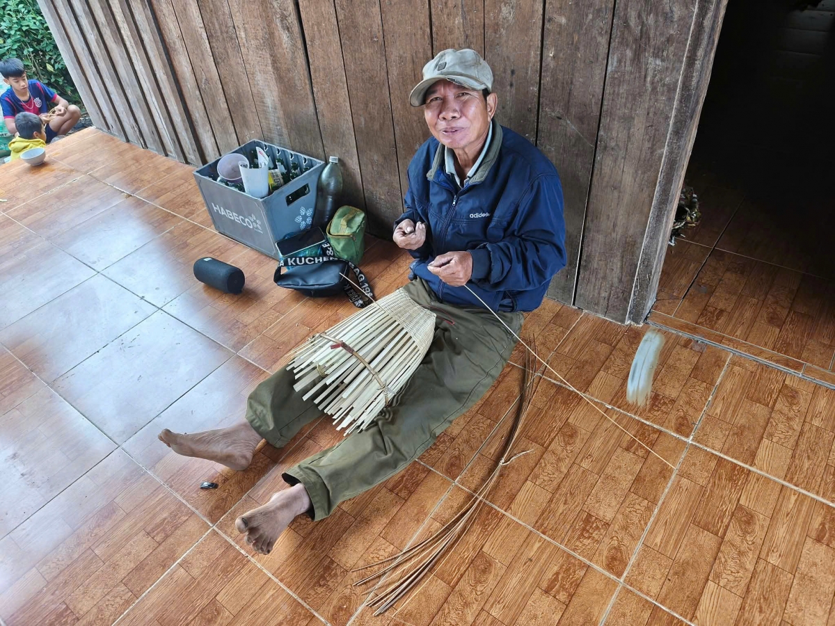 Cau chài ồng Y Quân Mjâo mờ broă tàñ phan gle đơr pah ngai