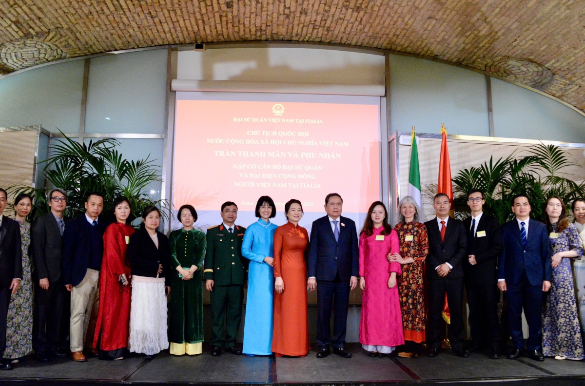 Kruanh Quốc hội Trần Thanh Mẫn mâp mpôl nuĭh Việt Nam ta Italia
