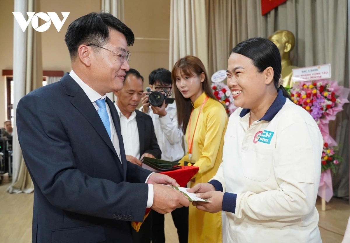 LĐLĐ TPHCM sangka kuhria ka urang ngak kong, urang ngak bruk