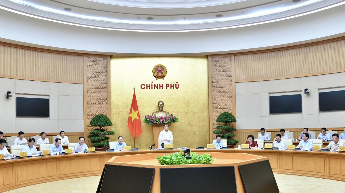 Khua dêh čar ơi Lê Minh Hưng git gai mông jơnum