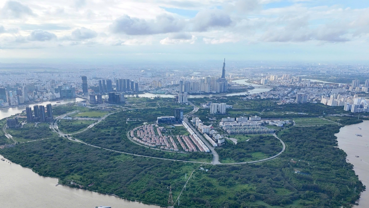 Ban raya Ho Chi Minh srap gap peih ngak 7 danak dak pasak hu taong abih phun jien labaih 380.000 ty dong.